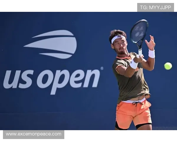 中国新星横扫世界名将挺进总决赛四强掀起网球青春风暴