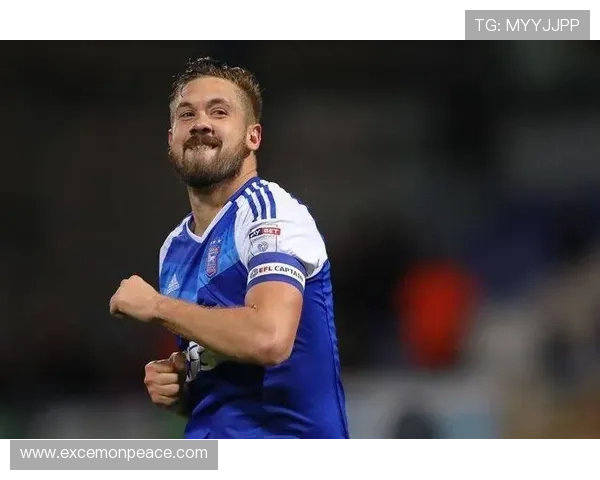 沃特福德足球俱乐部历史沿革及其在英格兰足球联赛中的崭露头角